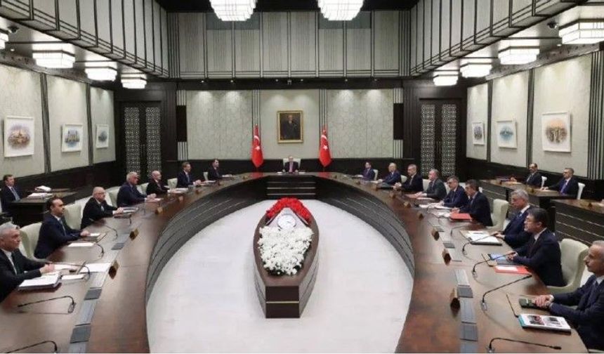 KABİNE BUGÜN TOPLANIYOR