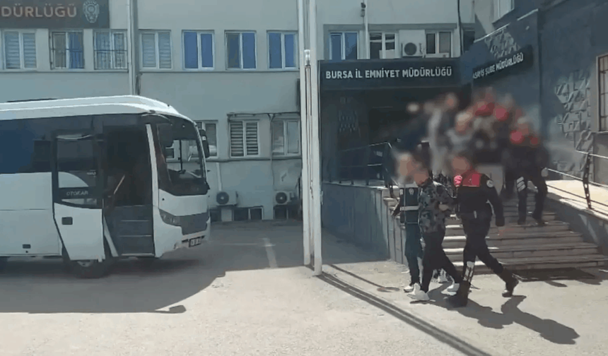 BURSA'DA FUHUŞ OPERASYONU: 21 KADIN KURTARILDI