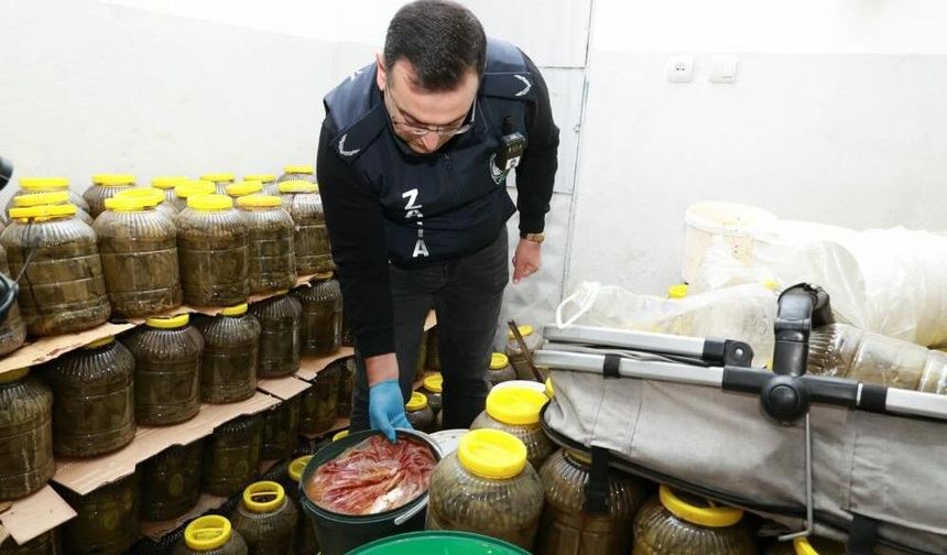 BURSA'DA TONLARCA GIDA İMHA EDİLDİ!