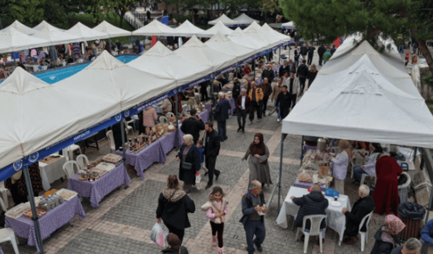 ‘’Meydan Kadınların’’ Dayanışma Pazarı 21’inci kez kuruldu