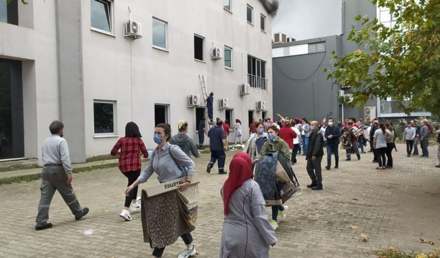 Bursa'da tekstil fabrikasında büyük yangın