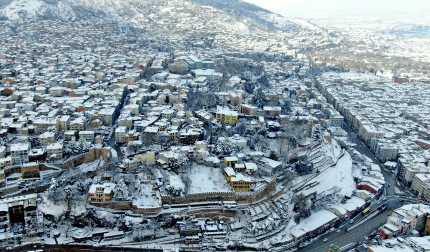 Bursa’nın simge yerlerinden kar manzaraları