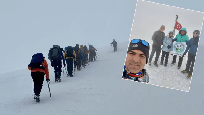 Zirvede gururlandıran görüntü