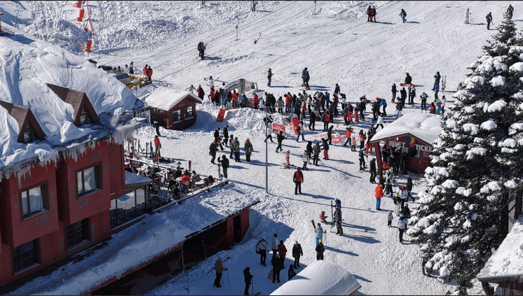 Uludağ'da hafta sonu yoğunluğu