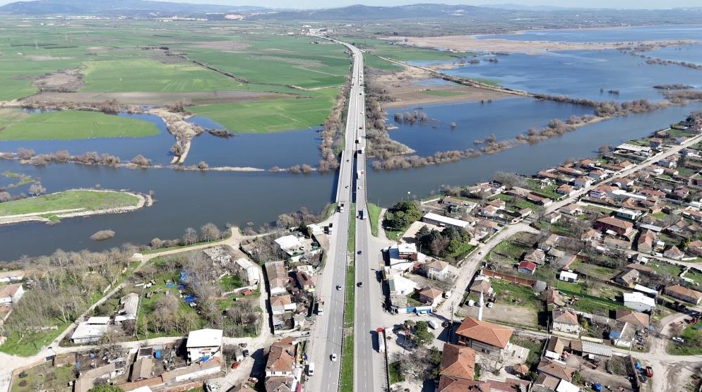 O ilçe sular altında kaldı!