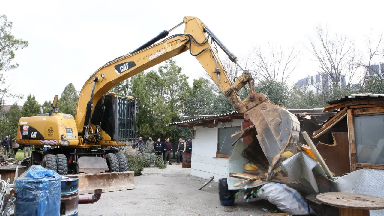 Bursa'da kaçak yapı operasyonu!