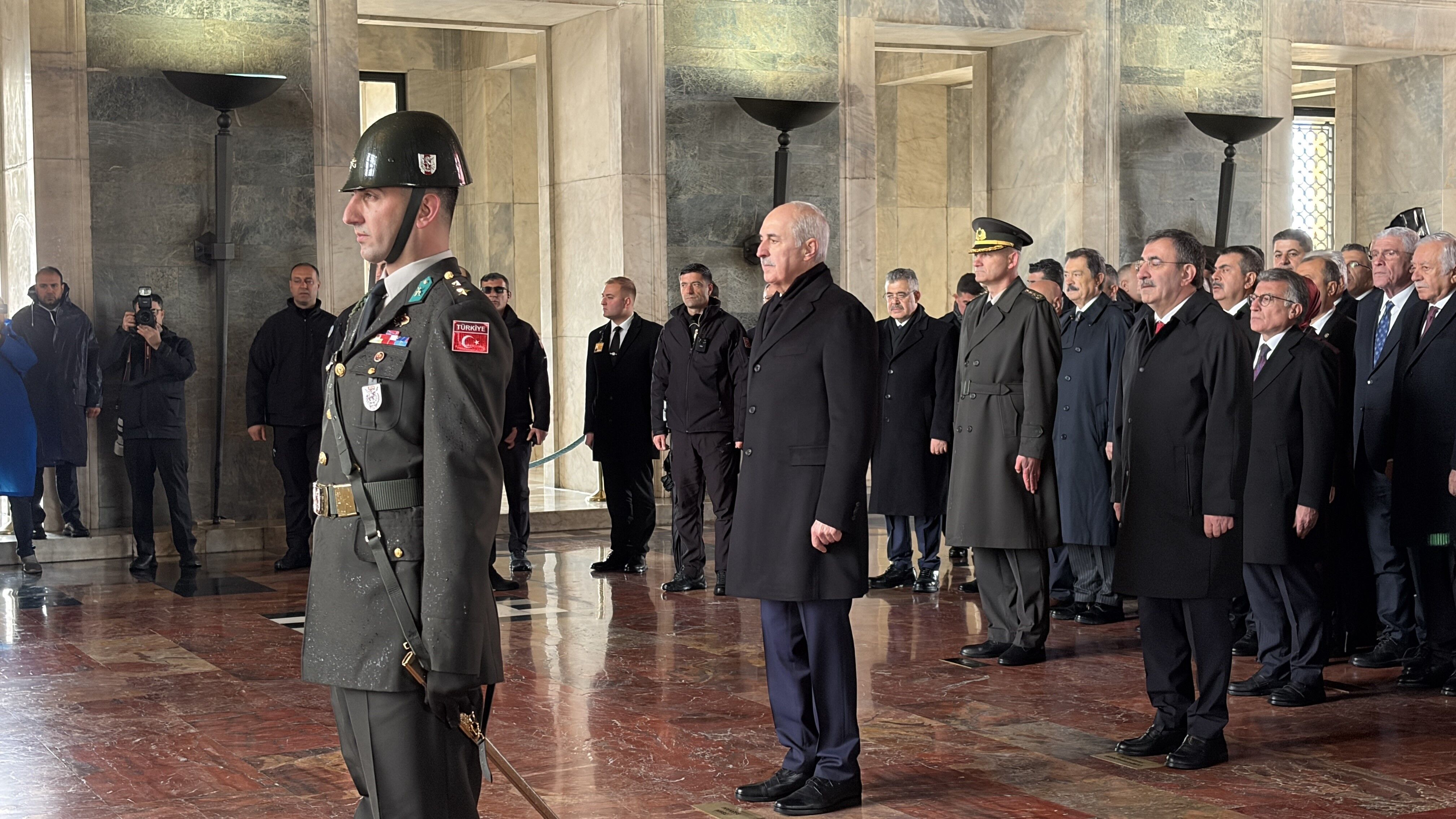 DEVLET ERKANI ATA’NIN HUZURUNDA