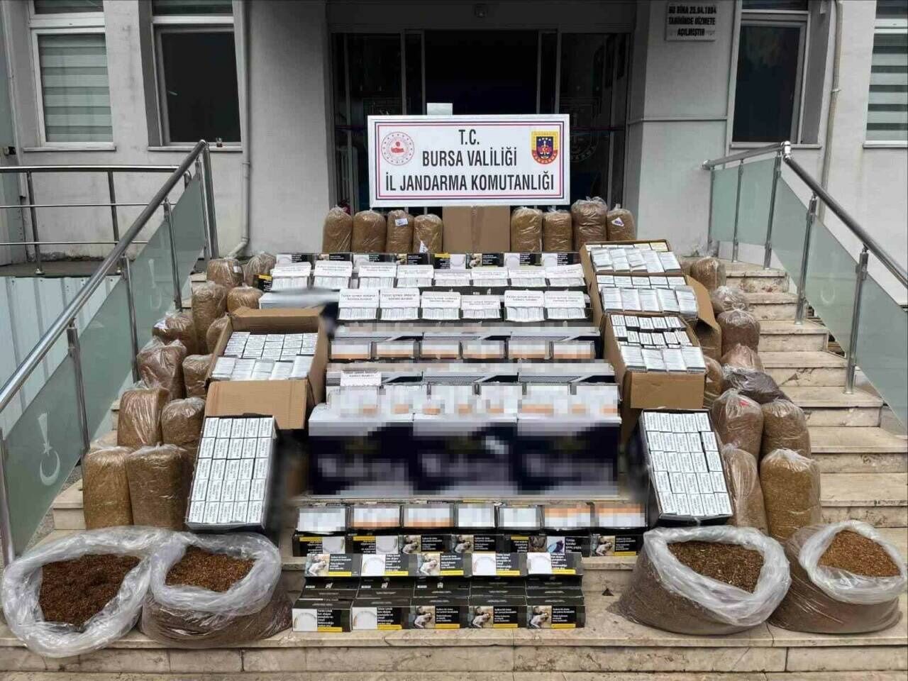 Bursa’da kaçak tütün operasyonu