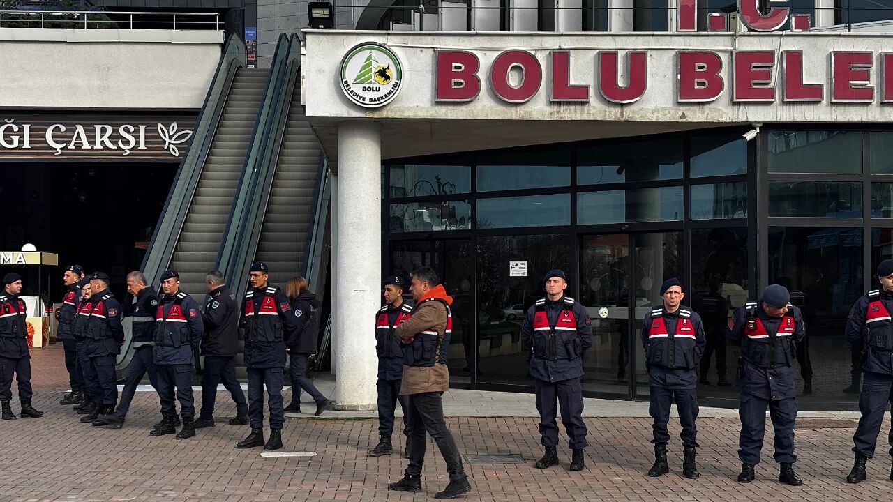 Bolu Belediyesi’nde arama: 3 gözaltı