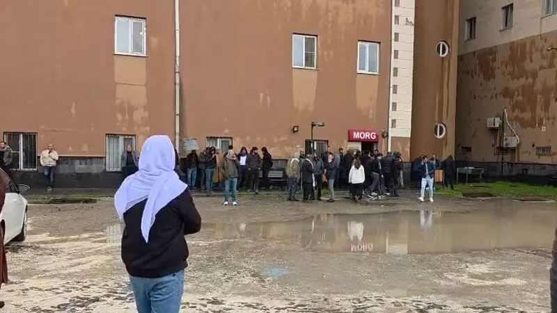 OKULDA YILDIRIM FACİASI: 2 ÖLÜ, 1 YARALI