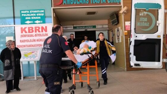 9 aylık bebek kaynar suyla yandı!