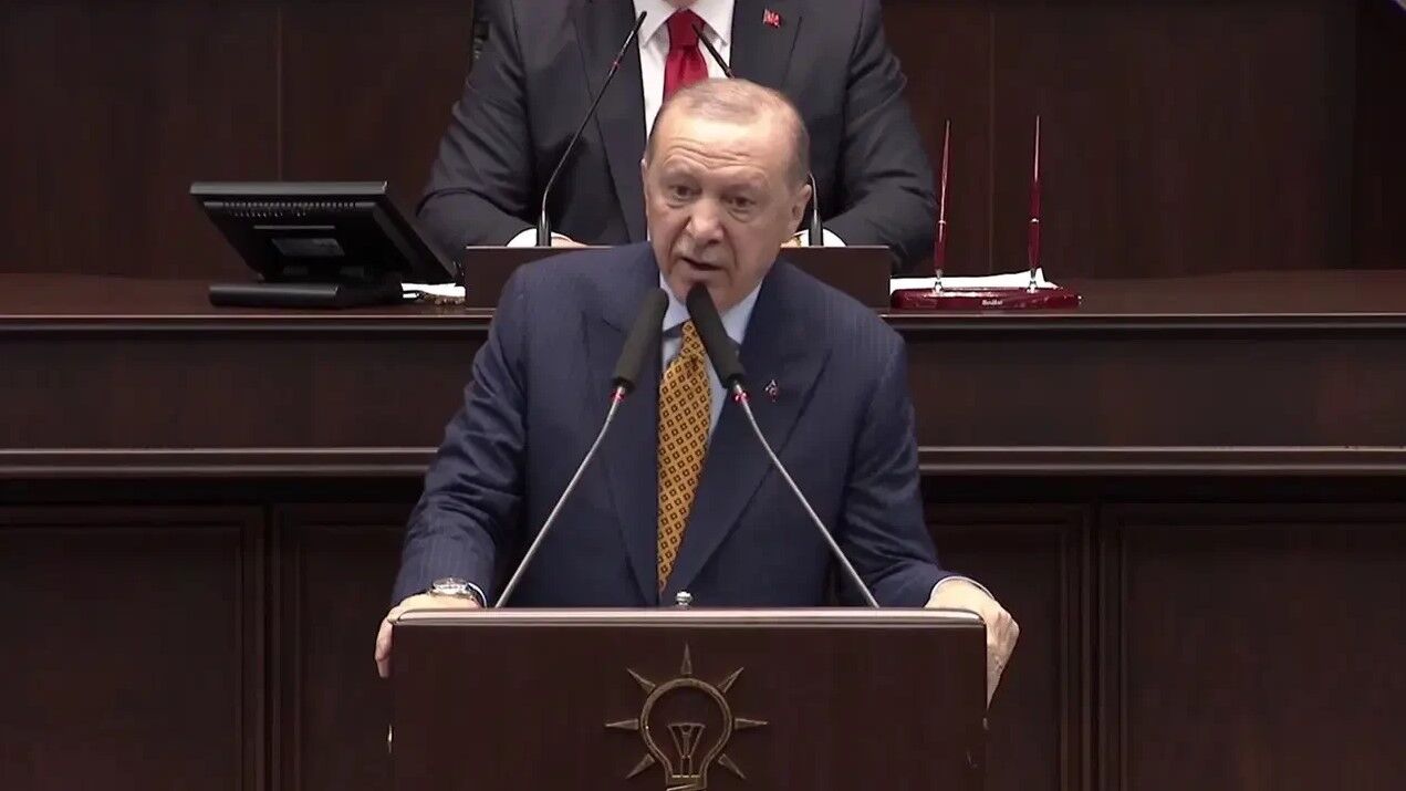 ''KİMSE TÜRKİYE'YE PARMAK SALLAYAMAZ''