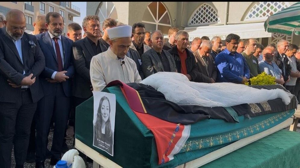 CİNAYET KURBANI AVUKATA VEDA!