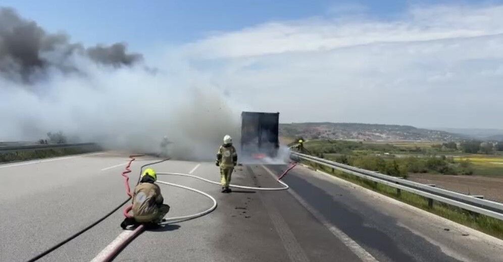 BURSA GİŞELERİNDE YANGIN ALARMI!