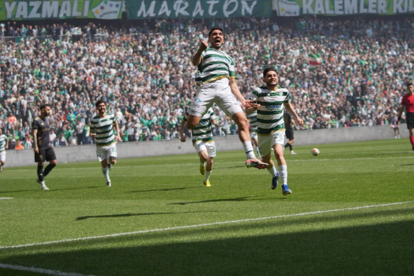 BURSASPOR ŞAMPİYON!