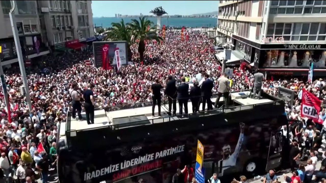 ÖZÜR ÖZEL: ÜLKEYİ KURTARMA ZAMANI