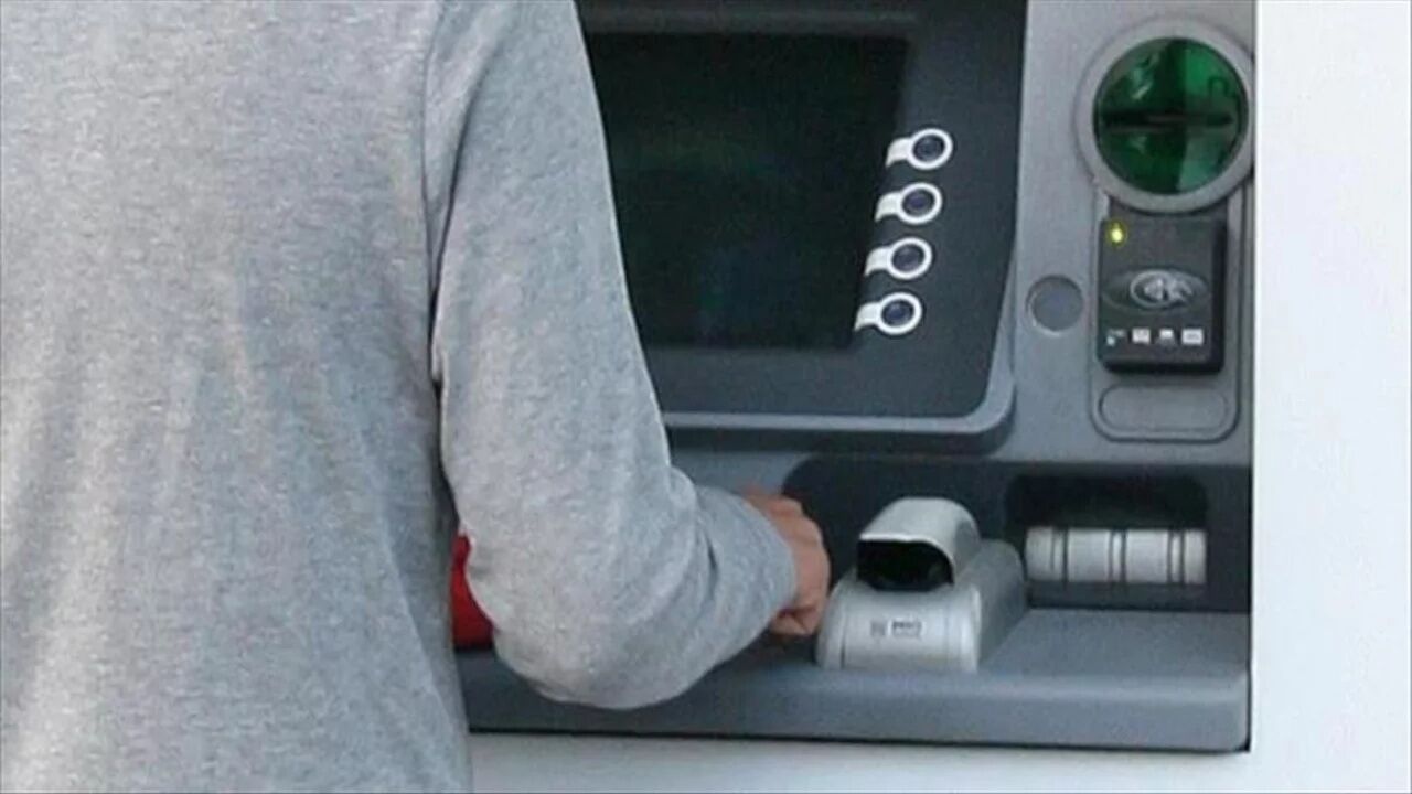 ATM'LERE BAYRAM AYARI: LİMİTLER GÜNCELLENDİ
