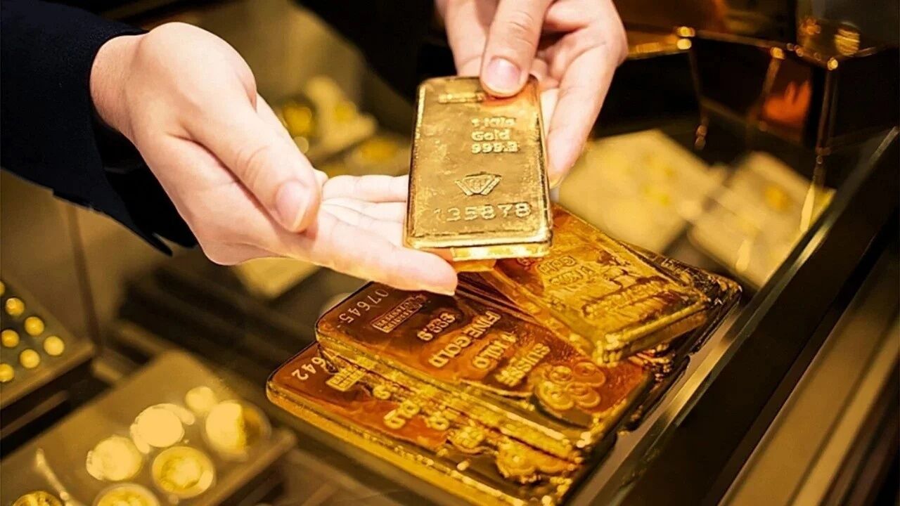 ALTINDA YENİ HAFTANIN İLK SÜRPRİZİ