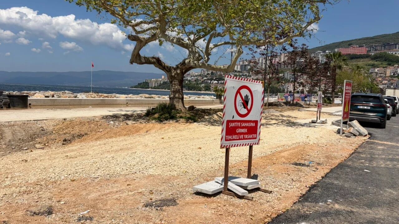GEMLİK SAHİLİNDE ÇALIŞMALAR HIZLANDI