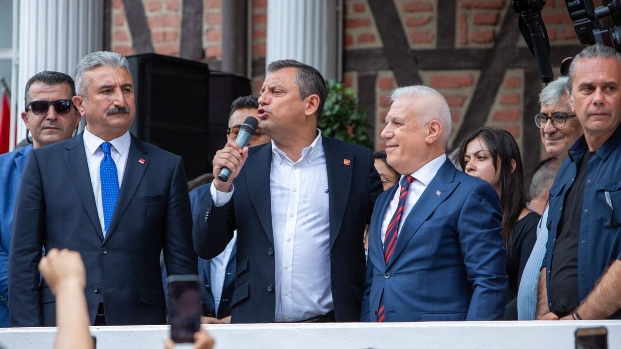 BOZBEY'DEN ÖZGÜR ÖZEL'E DESTEK AÇIKLAMASI!