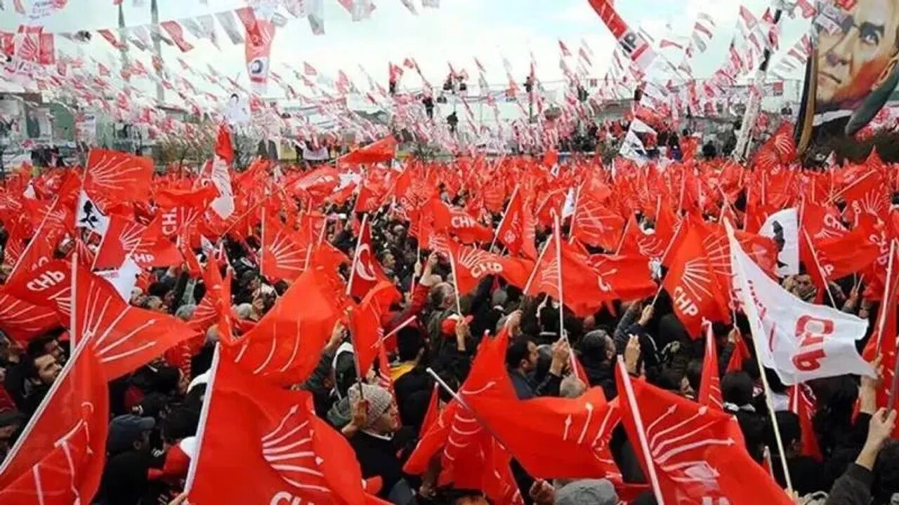 CHP SAHAYA İNİYOR: PROGRAM BELLİ OLDU