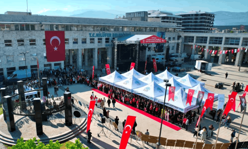 NİLÜFER'DE 19 MAYIS TÖRENLE KUTLANDI