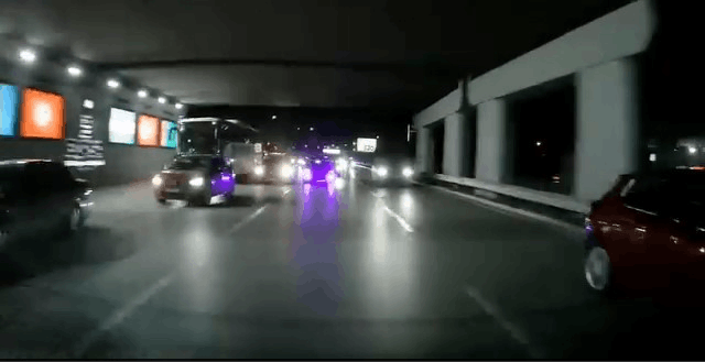 TRAFİK MAGANDASI TEHLİKE SAÇTI