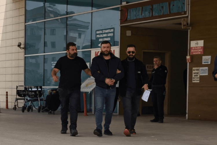 UYUŞTURUCU TACİRİ KISKIVRAK YAKALANDI