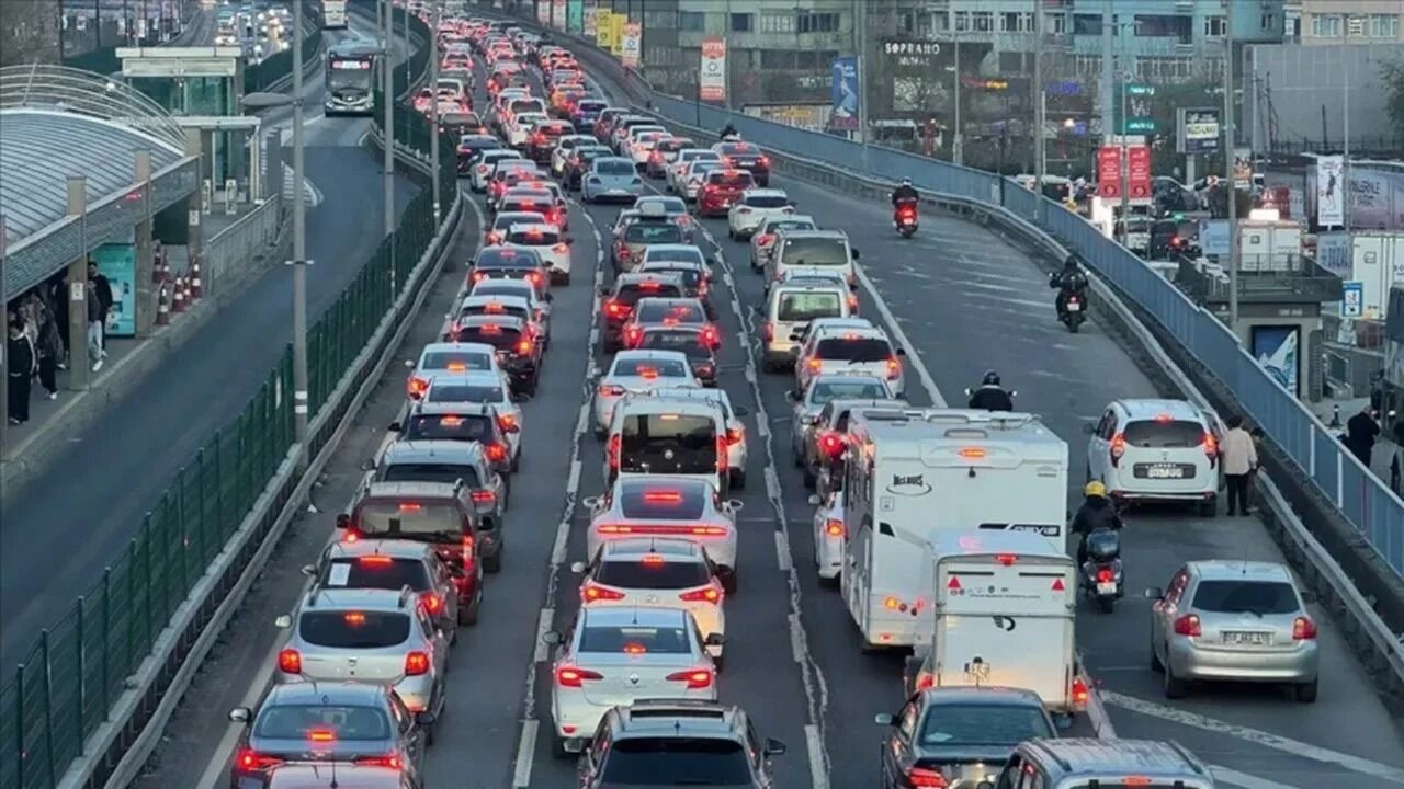 TRAFİK SİGORTASINDA KURALLAR BAŞTAN YAZILIYOR