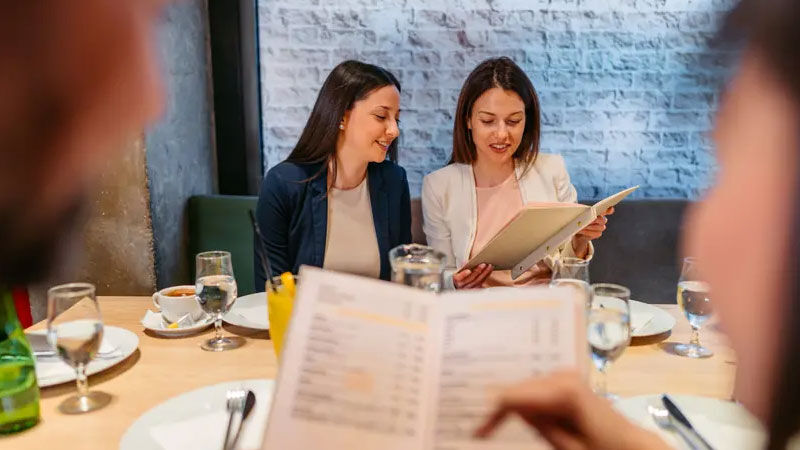 RESTORAN VE KAFELERDE YENİ DÖNEM YARIN BAŞLIYOR!