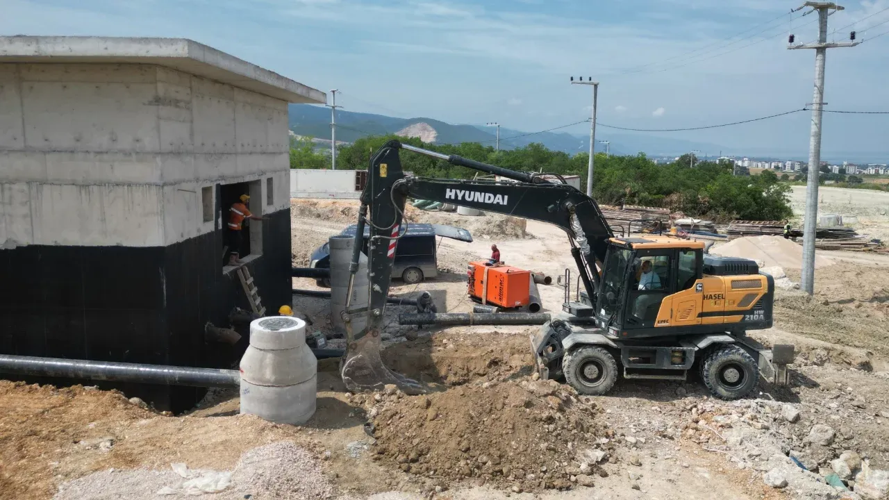 AKÇALAR'IN İÇME SUYU ALTYAPISI GÜÇLENİYOR