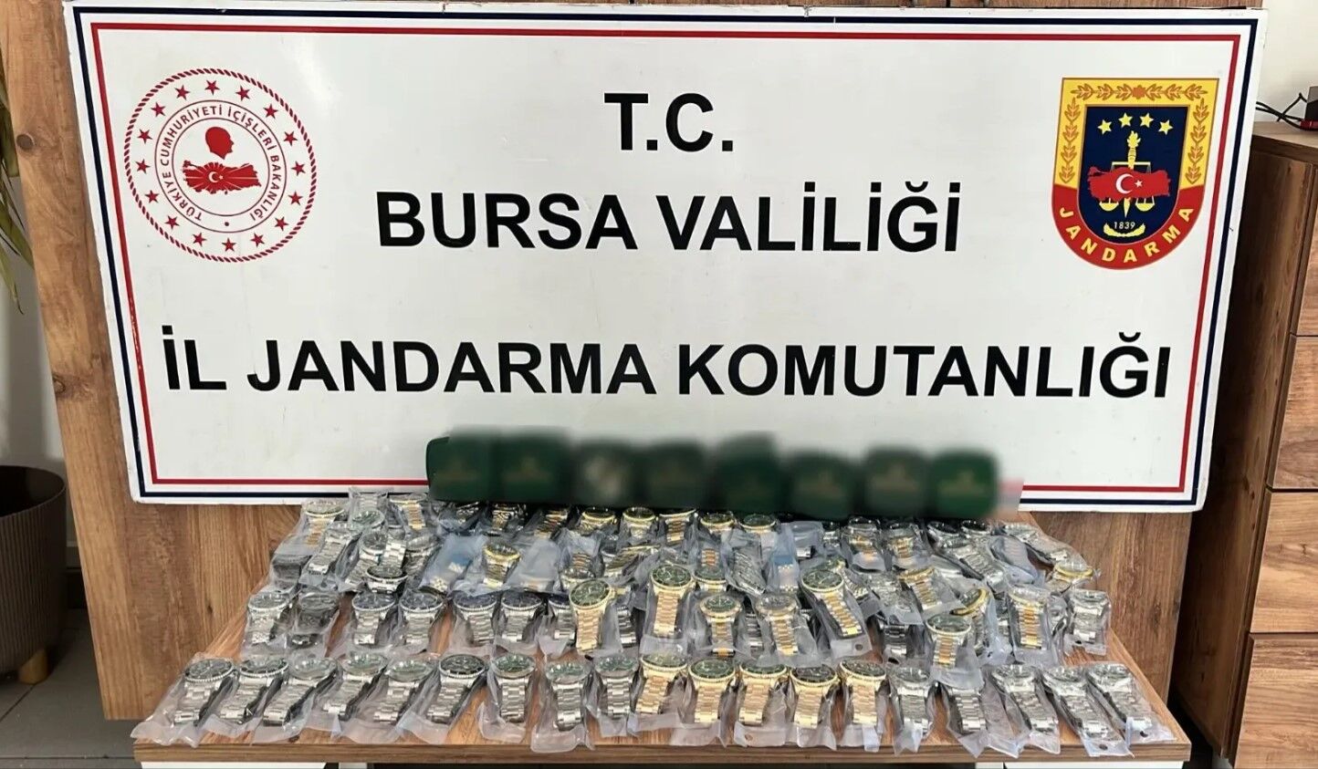 BURSA'DA ''ROLEX'' OPERASYONU!