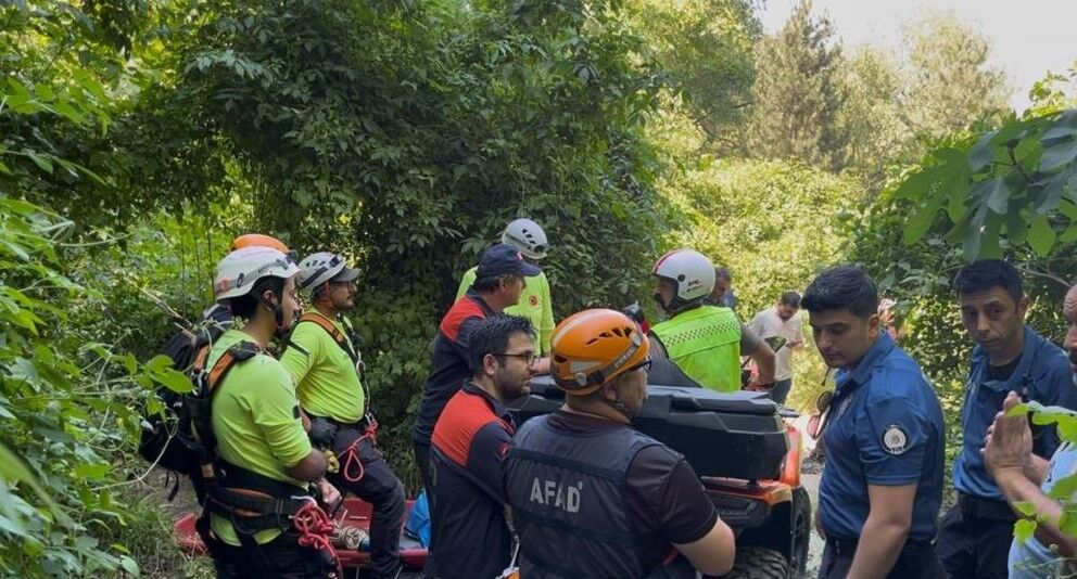 IHLAMUR TOPLAYACAKTI, UÇURUMDAN DÜŞTÜ!