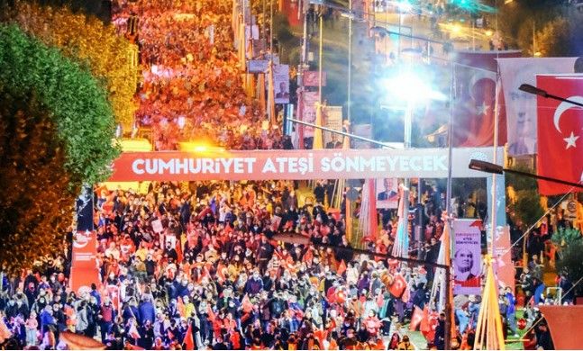 BURSA'DA 29 EKİM COŞKUYLA KUTLANACAK!