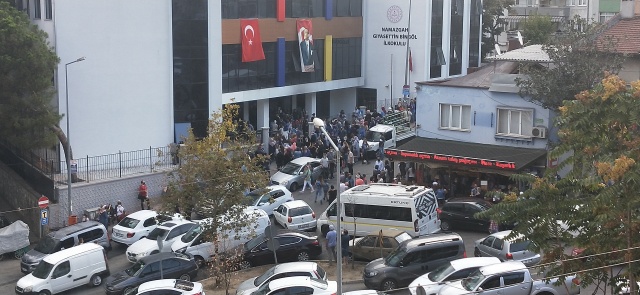 Bursa'da binlerce öğrenci yüz yüze eğitime başladı